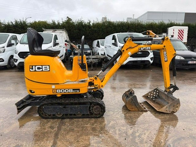 JCB 8008. 2 Löffel. 675h! - Miniescavatore: foto 1 JCB 8008. 2 Löffel. 675h! - Miniescavatore: foto 1