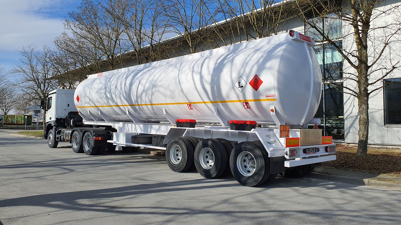 Sievering 40000 LITRE ADR FUEL TANK SEMI-TRAILER FOR MERCEDES ACTROS - Semirimorchio cisterna: foto 3 Sievering 40000 LITRE ADR FUEL TANK SEMI-TRAILER FOR MERCEDES ACTROS - Semirimorchio cisterna: foto 3