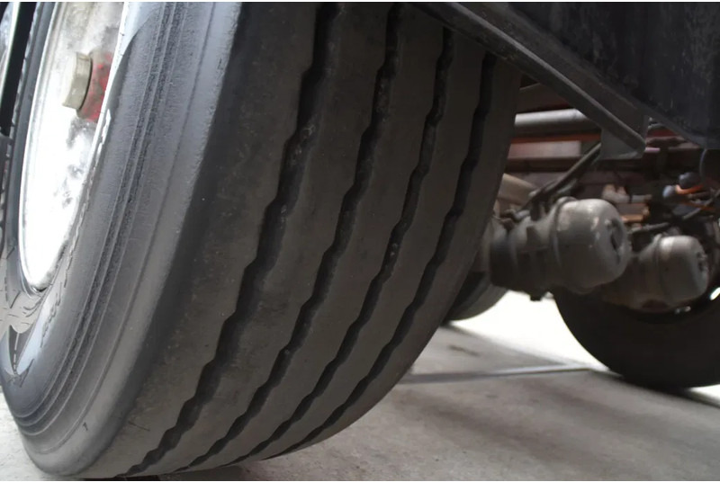 Semirimorchio portacontainer/ Caisse interchangeable Pacton T3-010 - BPW AXLES - DRUM BRAKES - 2 LIFT AXLES - 2 x EXTENDABLE -: foto 9