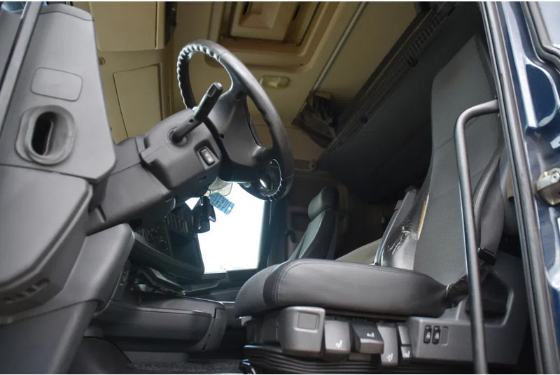 Scania R450 HL 6x2 + THERMO KING TS-300 - RETARDER - WHEELBASE: 510 CM - AIRCO - - Autocarro frigorifero: foto 4 Scania R450 HL 6x2 + THERMO KING TS-300 - RETARDER - WHEELBASE: 510 CM - AIRCO - - Autocarro frigorifero: foto 4