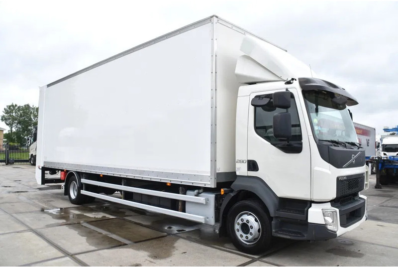 Volvo FL 280 4x2 + BOX - 312 TKM - AIRCO - DOUBLE CARGOFLOOR - ELEVATOR - REMOTE CONTROL - CAMERA - - Autocarro furgonato: foto 1 Volvo FL 280 4x2 + BOX - 312 TKM - AIRCO - DOUBLE CARGOFLOOR - ELEVATOR - REMOTE CONTROL - CAMERA - - Autocarro furgonato: foto 1