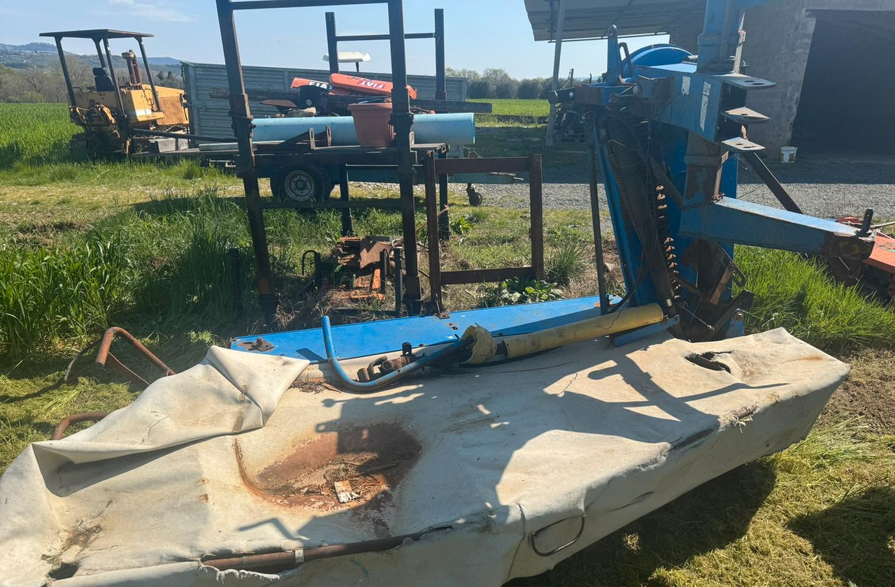 Falciacondizinatrice - Falciatrice: foto 2 Falciacondizinatrice - Falciatrice: foto 2