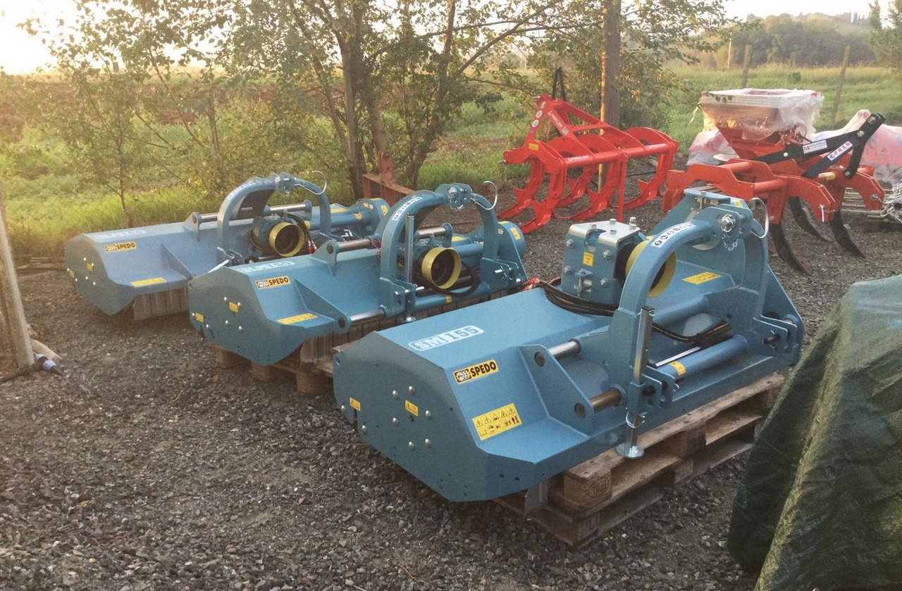 Trinciatutto - Trincia a martelli: foto 3 Trinciatutto - Trincia a martelli: foto 3