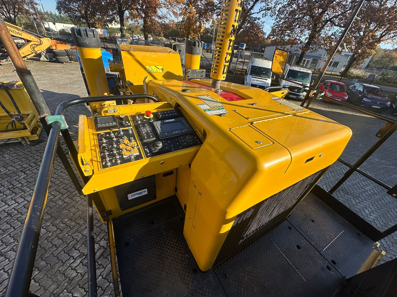 GOMACO 3300 - Finitrice per calcestruzzo: foto 5 GOMACO 3300 - Finitrice per calcestruzzo: foto 5