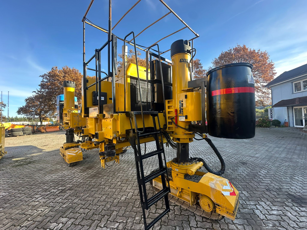 GOMACO 3300 - Finitrice per calcestruzzo: foto 1 GOMACO 3300 - Finitrice per calcestruzzo: foto 1