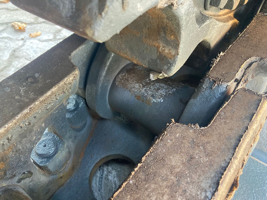 Escavatore cingolato KOMATSU PC1250-7: foto 16