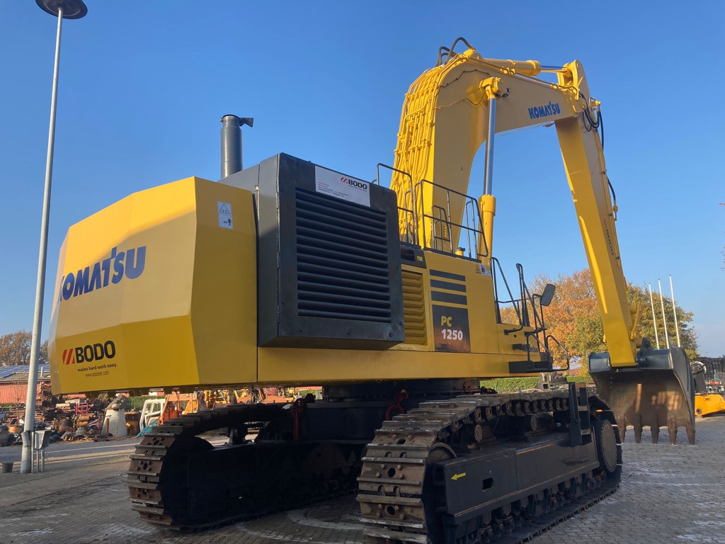 KOMATSU PC1250-7 - Escavatore cingolato: foto 1 KOMATSU PC1250-7 - Escavatore cingolato: foto 1