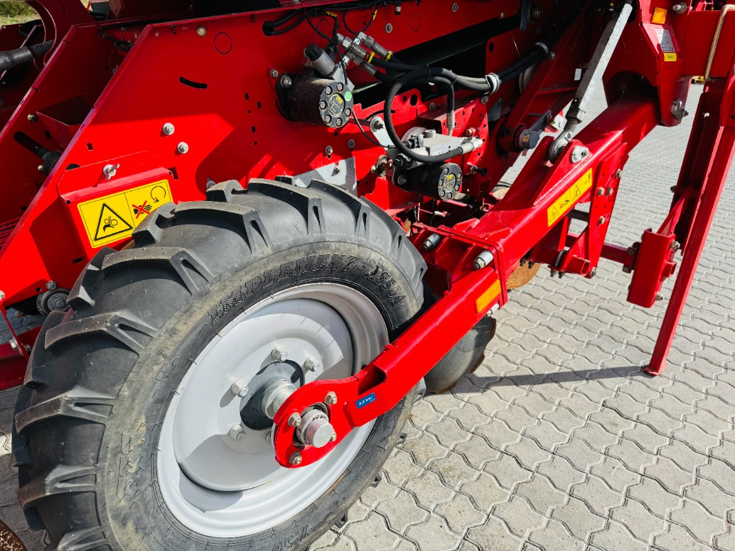 GRIMME GB-215 - Macchina da raccolta: foto 5 GRIMME GB-215 - Macchina da raccolta: foto 5