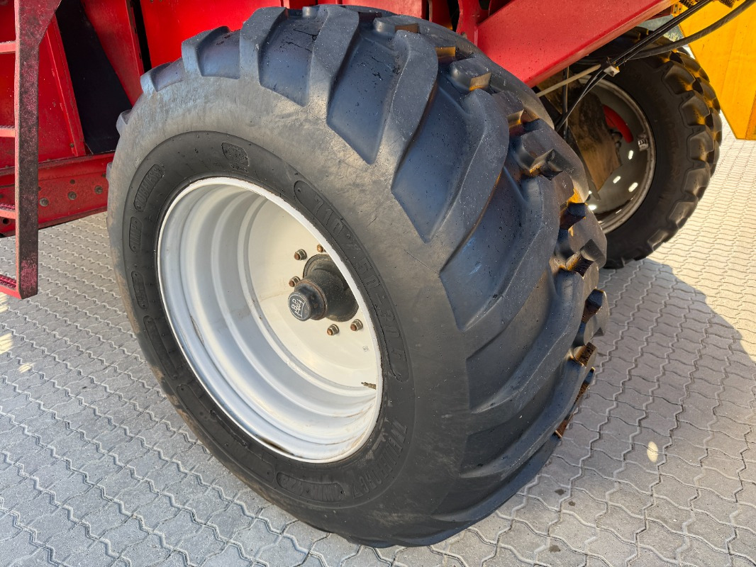 Grimme SE-150-60-NB - Scava raccogli patate: foto 5 Grimme SE-150-60-NB - Scava raccogli patate: foto 5