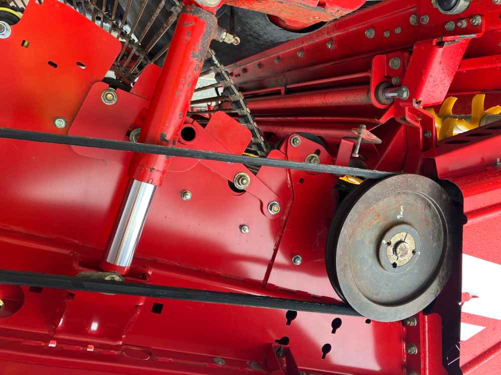 Grimme CS 150 - Scava raccogli patate: foto 5 Grimme CS 150 - Scava raccogli patate: foto 5