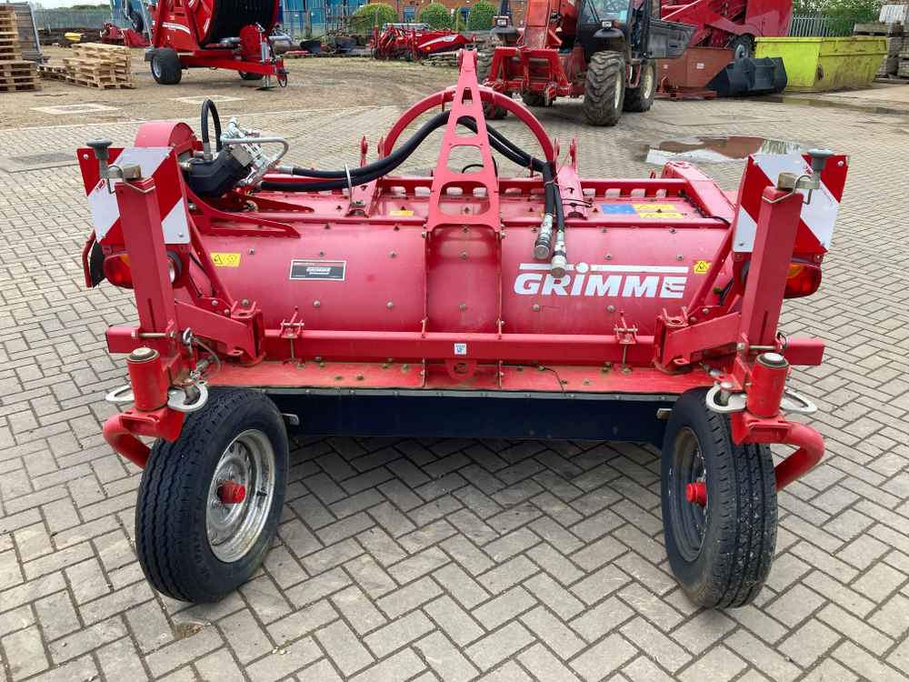 Macchina da raccolta Grimme Grimme HT 210 2 Row Front Mounted Self-Propelled Topper: foto 16