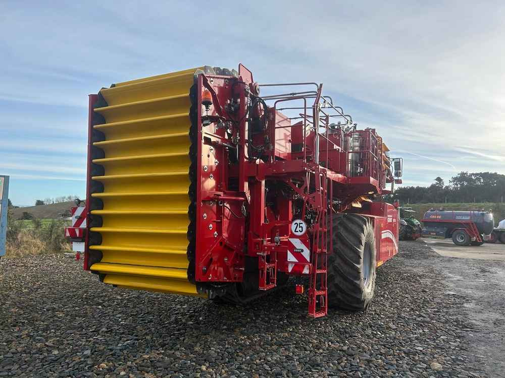 Grimme VARITRON 220 PLATINUM TT - Macchina da raccolta: foto 3 Grimme VARITRON 220 PLATINUM TT - Macchina da raccolta: foto 3