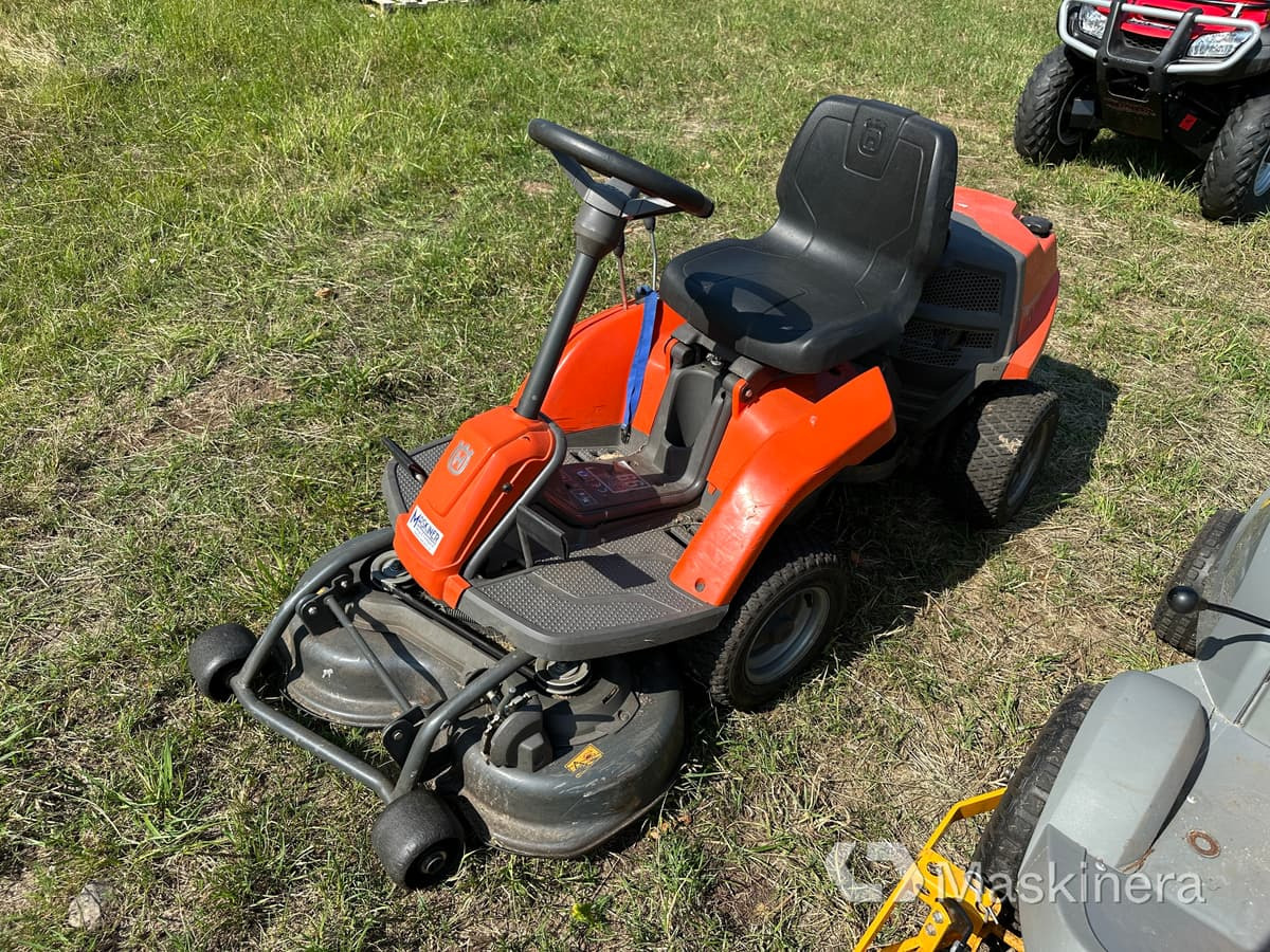 Åkgräsklippare Husqvarna R111B5 - Tagliaerba: foto 2 Åkgräsklippare Husqvarna R111B5 - Tagliaerba: foto 2
