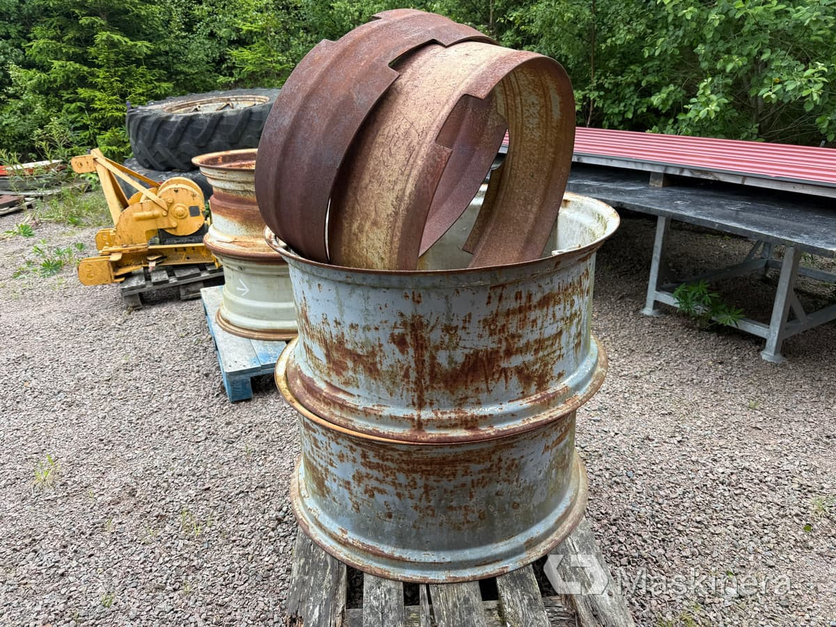 Fäjgbanor med distanser 15 x 38 - Cerchione: foto 4 Fäjgbanor med distanser 15 x 38 - Cerchione: foto 4