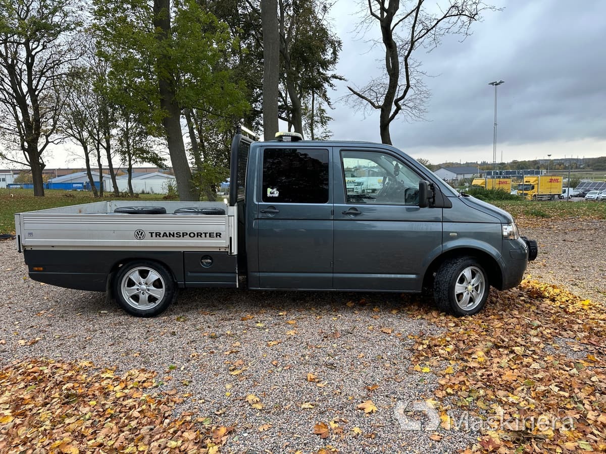 Flakbil Volkswagen Transporter dubbelhytt - Furgoncino: foto 4 Flakbil Volkswagen Transporter dubbelhytt - Furgoncino: foto 4