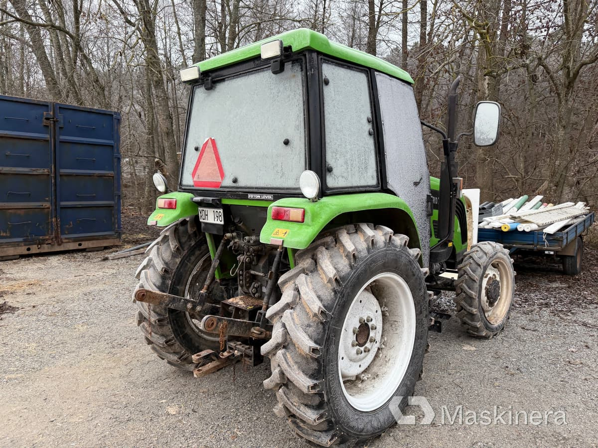 Foton Europard 704 Traktor Foton Europard 704 - Trattore: foto 4 Foton Europard 704 Traktor Foton Europard 704 - Trattore: foto 4