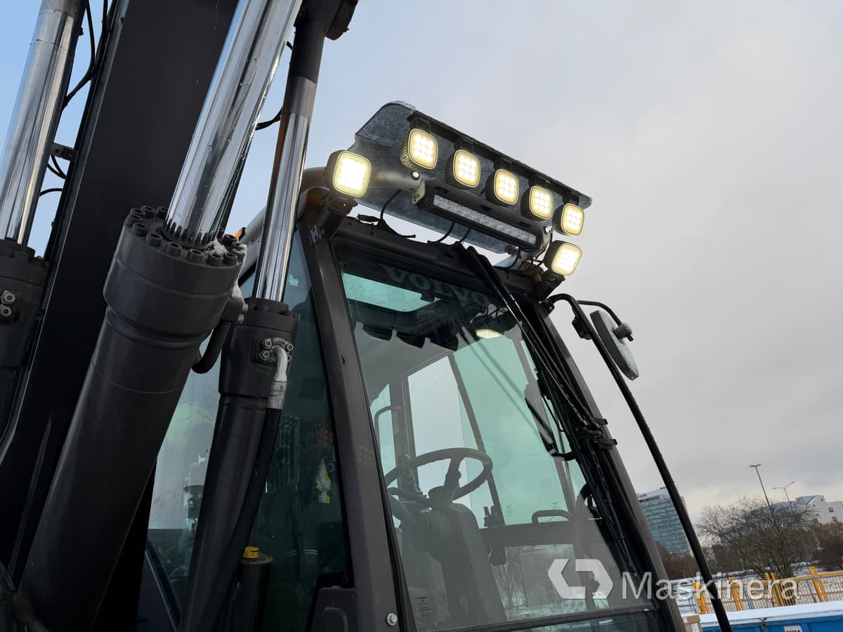 Escavatore cingolato Hjulgrävare Volvo EW160E med tillbehör: foto 37