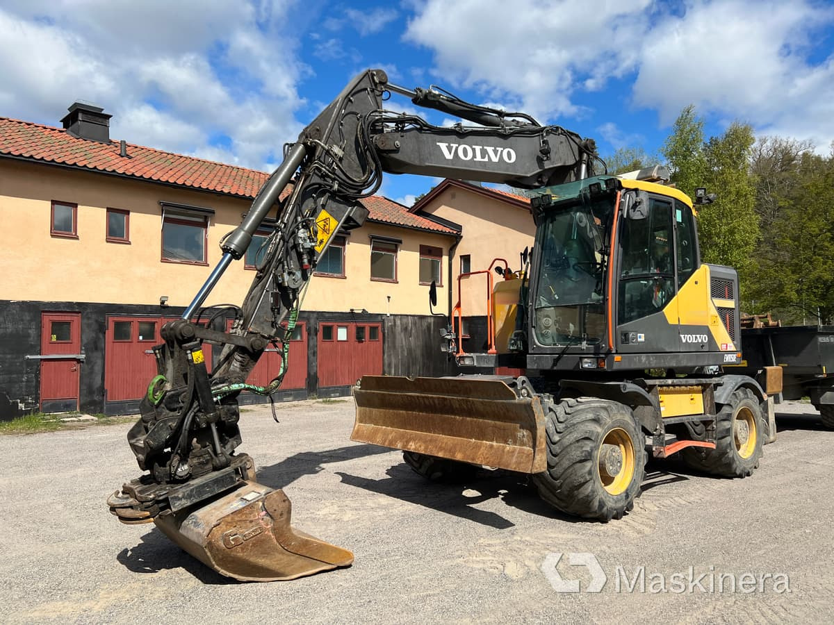 Hjulgrävare Volvo EWR150E med tillbehör - Escavatore cingolato: foto 2 Hjulgrävare Volvo EWR150E med tillbehör - Escavatore cingolato: foto 2