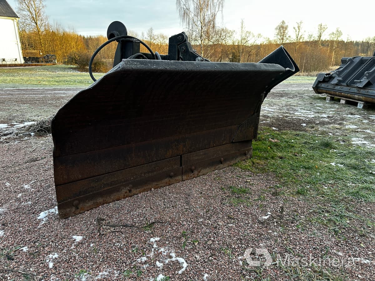 Holms KHV320 Vikplog Holms KHV 320 - Lama neve: foto 4 Holms KHV320 Vikplog Holms KHV 320 - Lama neve: foto 4