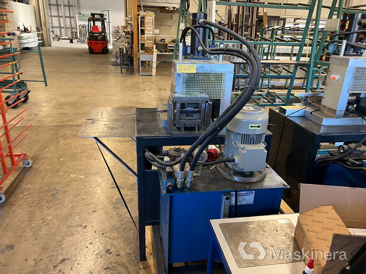 Hydraulisk press Santas Mekaniska DS88 - Pressa piegatrice: foto 5 Hydraulisk press Santas Mekaniska DS88 - Pressa piegatrice: foto 5