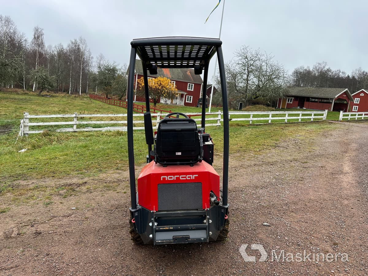 Kompaktlastare Norcar A6226 - Pala articolata: foto 4 Kompaktlastare Norcar A6226 - Pala articolata: foto 4