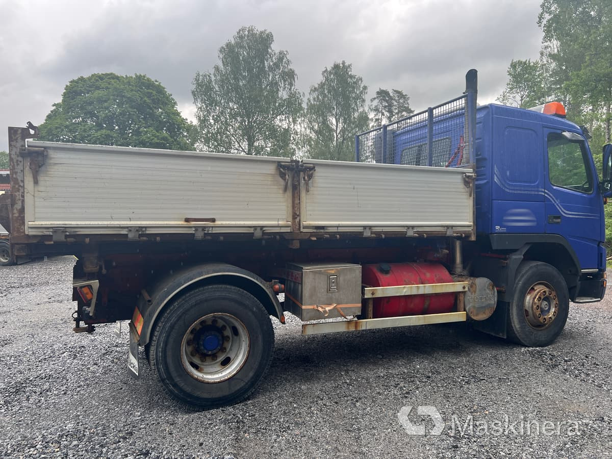 Lastbil med tippflak Volvo FM7 - Autocarro con pianale/ Cassone fisso: foto 5 Lastbil med tippflak Volvo FM7 - Autocarro con pianale/ Cassone fisso: foto 5