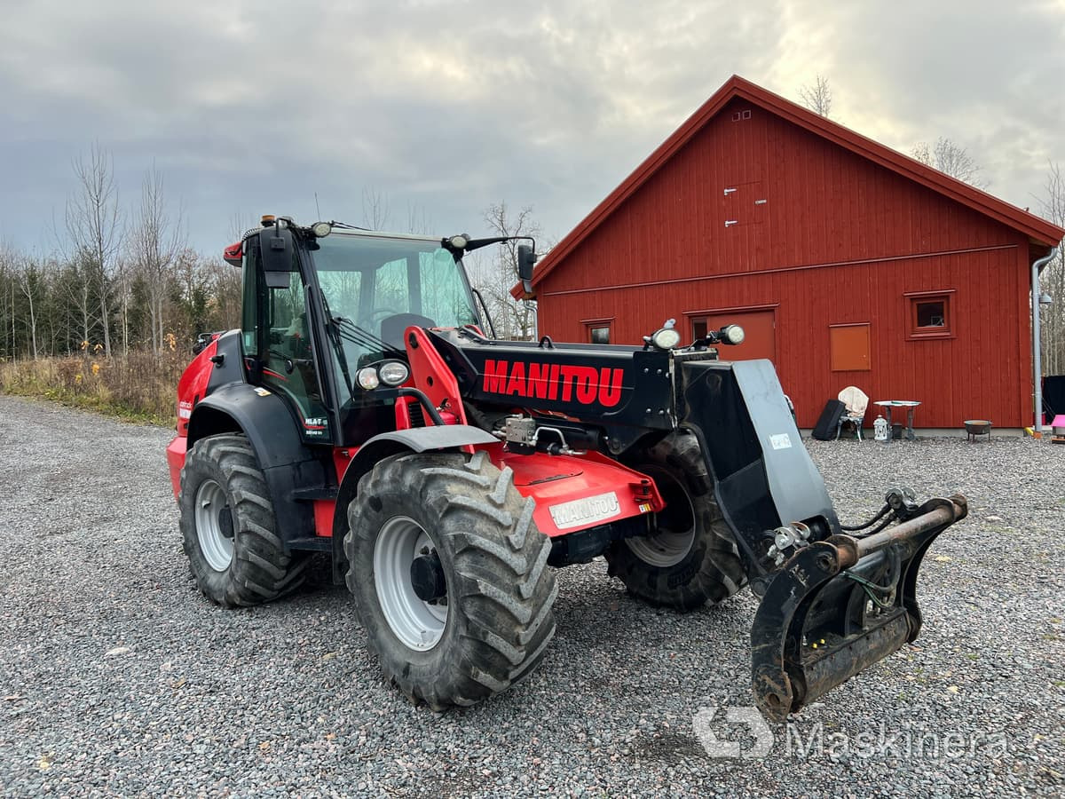 Manitou MLA-T 533-145 V+ D ST4 S1 Elite Teleskoplastare Manitou MLA-T 533-145 V+ Elite - Sollevatore telescopico: foto 3 Manitou MLA-T 533-145 V+ D ST4 S1 Elite Teleskoplastare Manitou MLA-T 533-145 V+ Elite - Sollevatore telescopico: foto 3