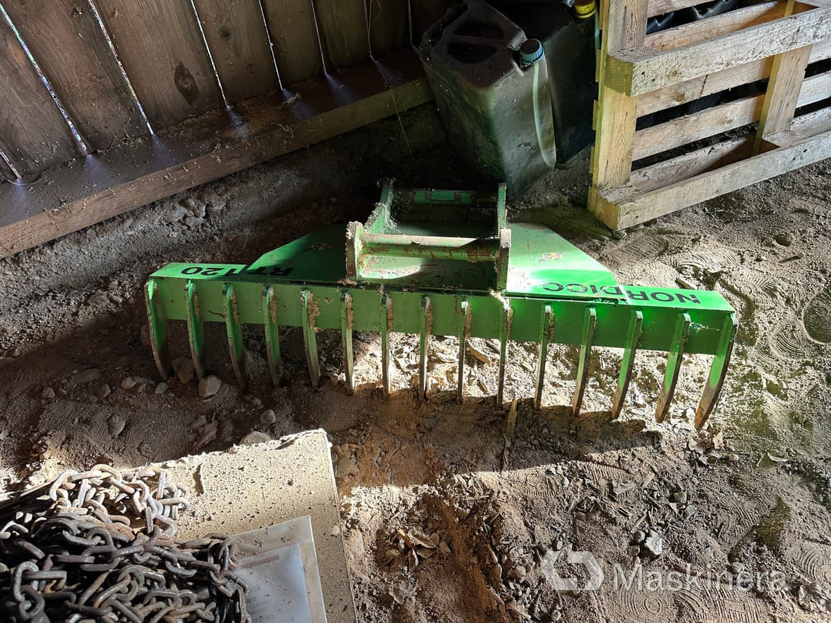 Räfsa Nordicc RT120 S45 - Voltafieno: foto 4 Räfsa Nordicc RT120 S45 - Voltafieno: foto 4