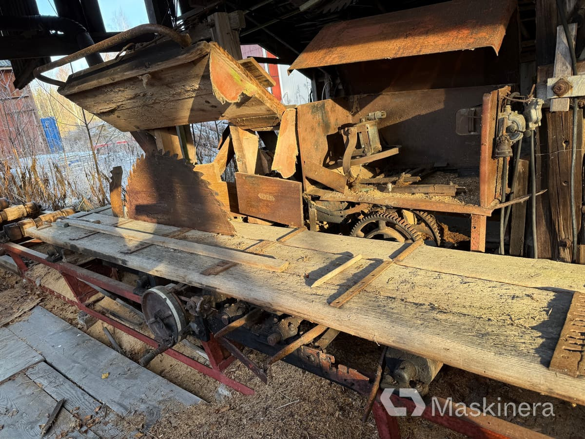 Sågverk med spånsug, el eller traktordrivet - Macchina lavorazione legno: foto 3 Sågverk med spånsug, el eller traktordrivet - Macchina lavorazione legno: foto 3