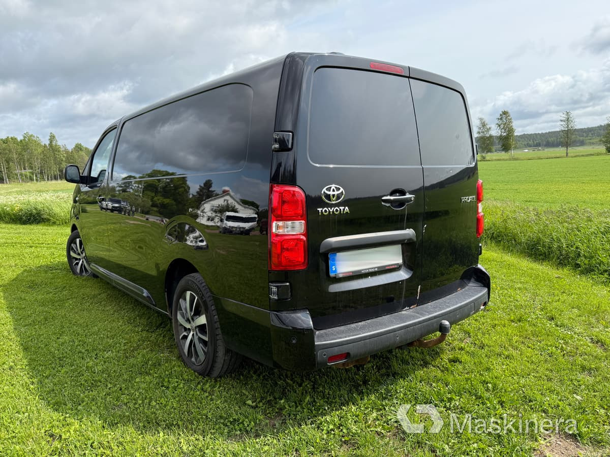 Skåpbil Toyota Proace 2,0 D - Furgone chiuso: foto 3 Skåpbil Toyota Proace 2,0 D - Furgone chiuso: foto 3