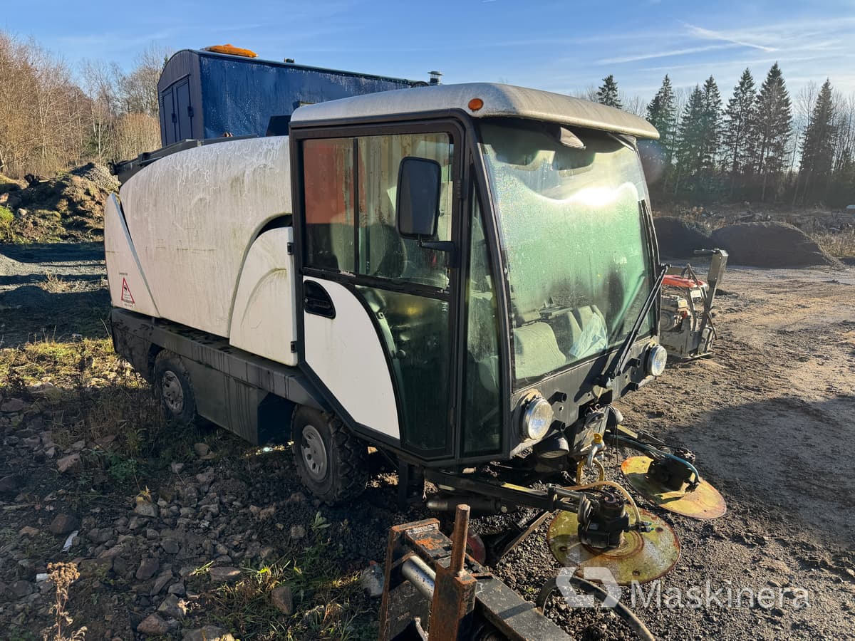 Sopmaskin Johnston Compact 142A 101T (Rep. objekt) - Spazzatrice stradale: foto 3 Sopmaskin Johnston Compact 142A 101T (Rep. objekt) - Spazzatrice stradale: foto 3