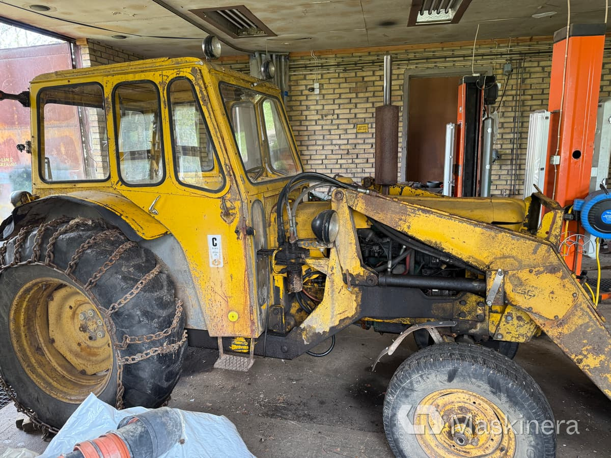 Traktor Volvo BM 400 med lastare (Rep. objekt) - Trattore: foto 4 Traktor Volvo BM 400 med lastare (Rep. objekt) - Trattore: foto 4