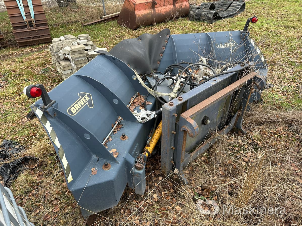 Vikplog Drivex VB 320 BM - Lama neve: foto 5 Vikplog Drivex VB 320 BM - Lama neve: foto 5