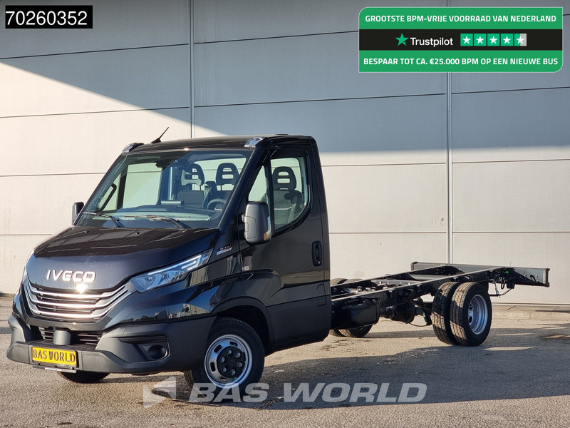Iveco Daily 35C21 Automaat 410wb Dubbellucht 2025model Chassis Cabine ACC Fahrgestell Airco - Furgone: foto 1 Iveco Daily 35C21 Automaat 410wb Dubbellucht 2025model Chassis Cabine ACC Fahrgestell Airco - Furgone: foto 1