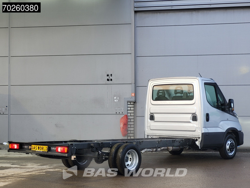Iveco Daily 35C21 Automaat 410wb Dubbellucht 2025model Chassis Cabine ACC Fahrgestell Airco - Furgone: foto 3 Iveco Daily 35C21 Automaat 410wb Dubbellucht 2025model Chassis Cabine ACC Fahrgestell Airco - Furgone: foto 3