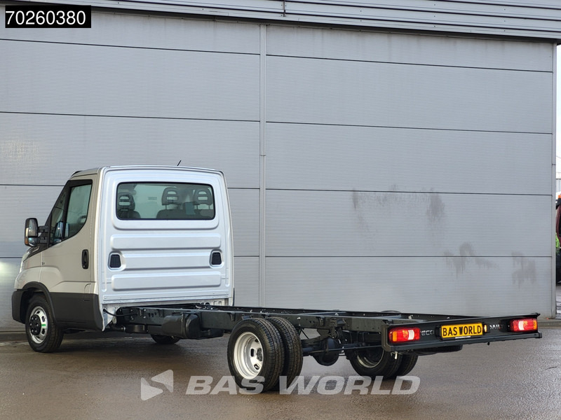 Iveco Daily 35C21 Automaat 410wb Dubbellucht 2025model Chassis Cabine ACC Fahrgestell Airco - Furgone: foto 5 Iveco Daily 35C21 Automaat 410wb Dubbellucht 2025model Chassis Cabine ACC Fahrgestell Airco - Furgone: foto 5