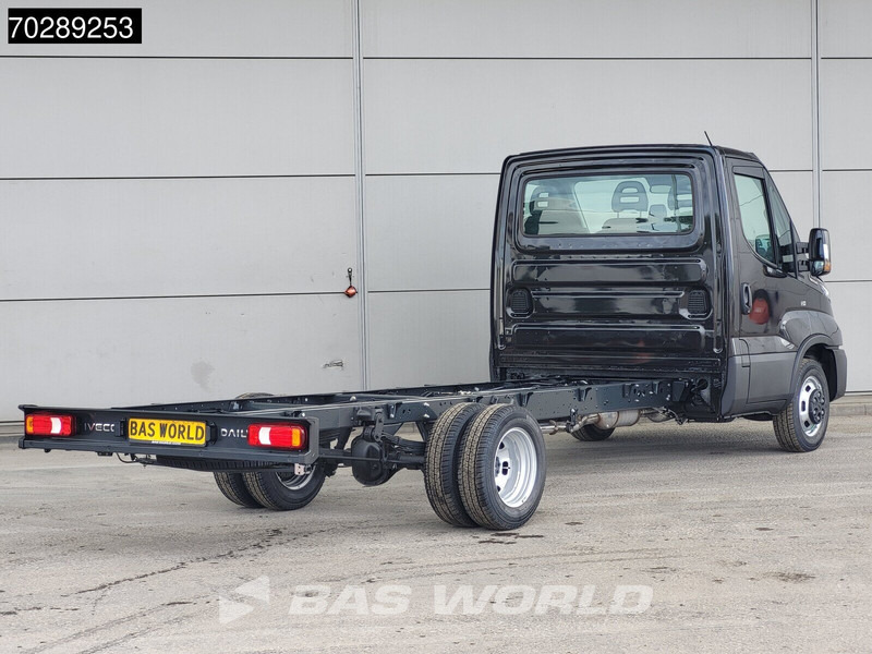 Iveco Daily 35C21 Automaat Chassis Cabine 410WB ACC LED Parkeersensoren Fahrgestell Chassis - Furgone: foto 5 Iveco Daily 35C21 Automaat Chassis Cabine 410WB ACC LED Parkeersensoren Fahrgestell Chassis - Furgone: foto 5