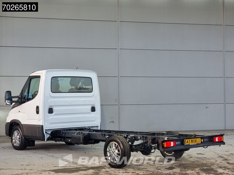 Iveco Daily 35S16 Automaat 410wb 2025model Chassis Cabine Camera Scherm Airco Cruise Fahrgestell Airco Cruise control - Furgone: foto 5 Iveco Daily 35S16 Automaat 410wb 2025model Chassis Cabine Camera Scherm Airco Cruise Fahrgestell Airco Cruise control - Furgone: foto 5