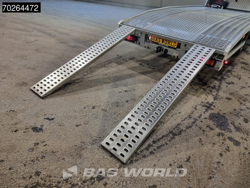 Furgone nuovo Iveco Daily 35S18 3.0L Automaat Autotransporter 2025model LED ACC Lier Trekhaak Oprijwagen Cartransporter Airco Trekhaak: foto 8