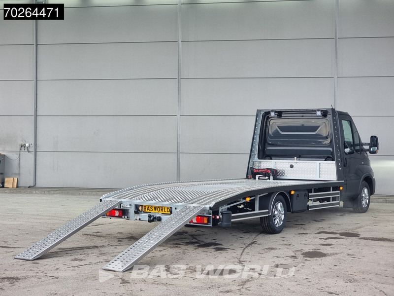 Iveco Daily 35S18 3.0L Automaat Autotransporter 2025model LED ACC Luchtvering Lier Zwaailamp Oprijwagen Cartransporter Airco Trekhaak - Furgone: foto 3 Iveco Daily 35S18 3.0L Automaat Autotransporter 2025model LED ACC Luchtvering Lier Zwaailamp Oprijwagen Cartransporter Airco Trekhaak - Furgone: foto 3