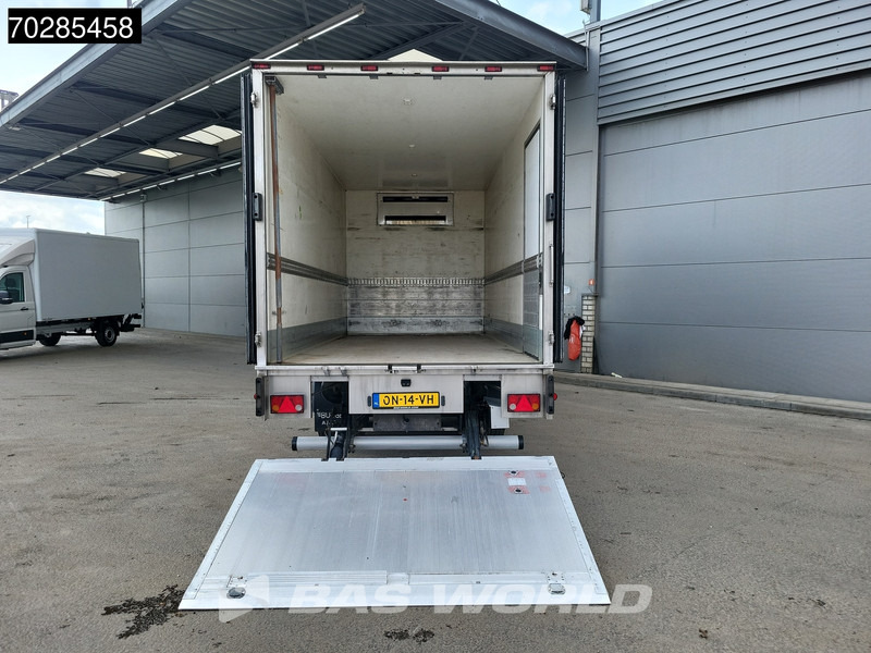 Iveco Daily 40C15 BE Combi Koelwagen Veldhuizen 2100kg Laadvermogen Laadklep Zijdeur Cruise Camera Euro5 Koel Koeler Kühl Kühler Kühlwagen K - Furgone: foto 3 Iveco Daily 40C15 BE Combi Koelwagen Veldhuizen 2100kg Laadvermogen Laadklep Zijdeur Cruise Camera Euro5 Koel Koeler Kühl Kühler Kühlwagen K - Furgone: foto 3