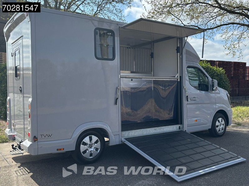 Renault Master 2025 model Paardenwagen Hengstenuitvoering / Horsetruck / Veewagen Airco Cruise control - Furgone: foto 2 Renault Master 2025 model Paardenwagen Hengstenuitvoering / Horsetruck / Veewagen Airco Cruise control - Furgone: foto 2