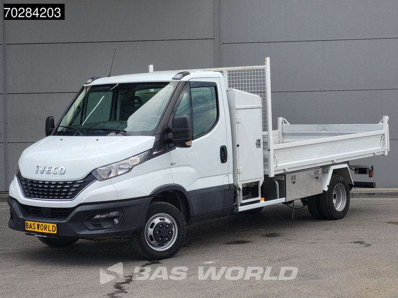 Iveco Daily 35C18 3.0L Automaat Kipper met Kist Dubbellucht 3,5t Trekhaak Cruise Euro6 Tipper Benne Kieper 2m3 Trekhaak Cruise control - Furgone ribaltabile: foto 2 Iveco Daily 35C18 3.0L Automaat Kipper met Kist Dubbellucht 3,5t Trekhaak Cruise Euro6 Tipper Benne Kieper 2m3 Trekhaak Cruise control - Furgone ribaltabile: foto 2