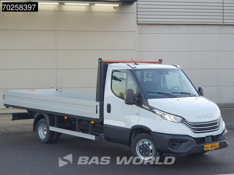 Iveco Daily 35C21 3.0L 210PK Automaat Open Laadbak Dubbellucht Pickup CarPlay ACC Airco - Furgone con cassone fisso: foto 3 Iveco Daily 35C21 3.0L 210PK Automaat Open Laadbak Dubbellucht Pickup CarPlay ACC Airco - Furgone con cassone fisso: foto 3