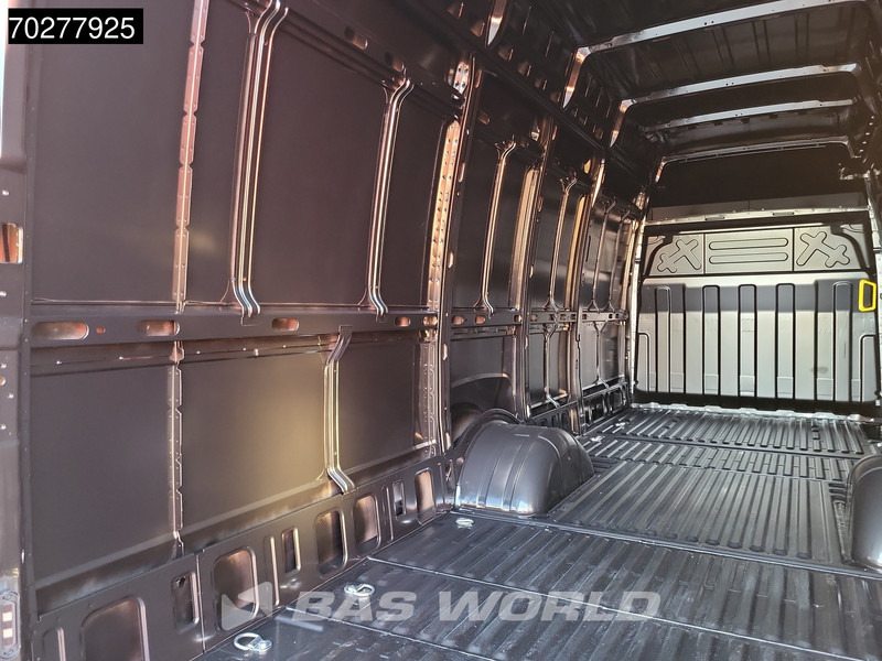 Iveco Daily 35C21 3.0L Automaat L4H3 210PK Hoog Dak Dubbellucht 3,5t Trekhaak ACC Navi LED Camera Parkeersensoren Euro6 L5 19m3 Airco Trekha - Furgone chiuso: foto 5 Iveco Daily 35C21 3.0L Automaat L4H3 210PK Hoog Dak Dubbellucht 3,5t Trekhaak ACC Navi LED Camera Parkeersensoren Euro6 L5 19m3 Airco Trekha - Furgone chiuso: foto 5