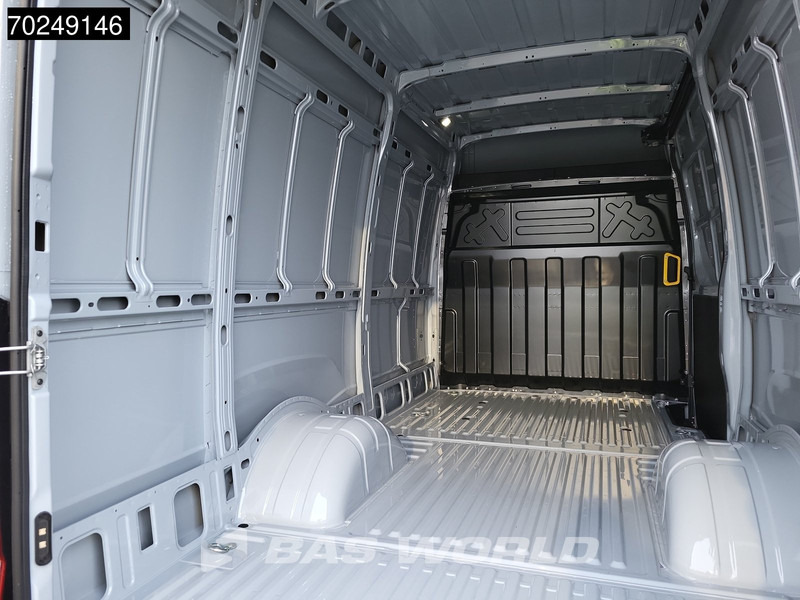 Iveco Daily 35C21 3.0L Black Edition Automaat 210PK L2H2 Dubbellucht 2025-Model 3,5t Trekhaak ACC LED Navi Camera Parkeersensoren Euro6 L2 1 - Furgone chiuso: foto 5 Iveco Daily 35C21 3.0L Black Edition Automaat 210PK L2H2 Dubbellucht 2025-Model 3,5t Trekhaak ACC LED Navi Camera Parkeersensoren Euro6 L2 1 - Furgone chiuso: foto 5