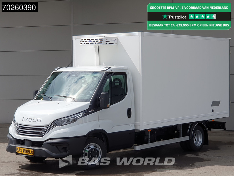 Iveco Daily 35C21 3.0L Koelwagen Carrier CarPlay Airco ACC Koel Koeler Kühler Bakwagen Kühlwagen Kühlkoffer Vries Frigo 17m3 Airco - Furgone frigo: foto 1 Iveco Daily 35C21 3.0L Koelwagen Carrier CarPlay Airco ACC Koel Koeler Kühler Bakwagen Kühlwagen Kühlkoffer Vries Frigo 17m3 Airco - Furgone frigo: foto 1