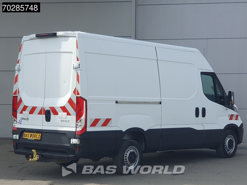 Iveco Daily 35S15 L2H2 3,5t Trekhaak Airco Euro6 L2 12m3 Airco Trekhaak - Furgone chiuso: foto 5 Iveco Daily 35S15 L2H2 3,5t Trekhaak Airco Euro6 L2 12m3 Airco Trekhaak - Furgone chiuso: foto 5