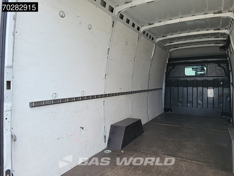 Iveco Daily 35S16 Automaat 160PK L3H2 Camera Airco Parkeersensoren L4H2 16m3 Airco - Furgone chiuso: foto 5 Iveco Daily 35S16 Automaat 160PK L3H2 Camera Airco Parkeersensoren L4H2 16m3 Airco - Furgone chiuso: foto 5