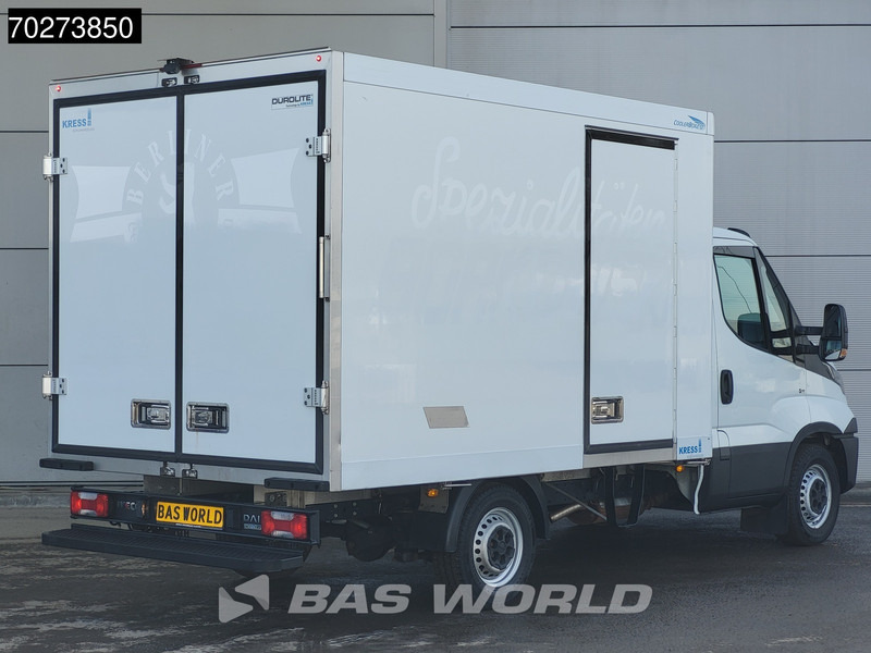 Iveco Daily 35S16 Koelwagen Automaat Carrier Pulsar 400 380V Stekker Airco Cruise Camera Koel Koeler Kühlwagen Kühlkoffer 12m3 Airco Cruise - Furgone frigo: foto 3 Iveco Daily 35S16 Koelwagen Automaat Carrier Pulsar 400 380V Stekker Airco Cruise Camera Koel Koeler Kühlwagen Kühlkoffer 12m3 Airco Cruise - Furgone frigo: foto 3